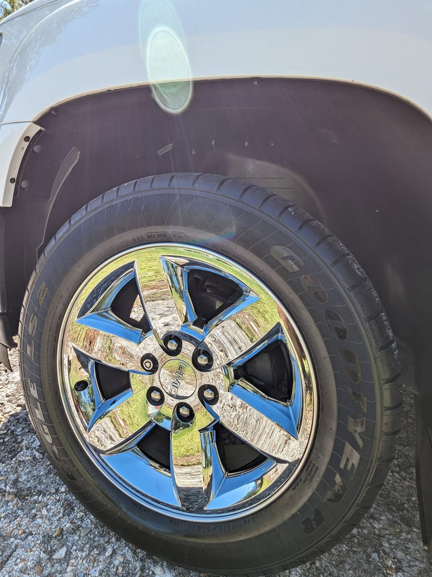 GMC chrome wheel polished to mirror finish